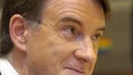 Ministru britanic: Bancile locale ar trebui sa dea drumul la credite