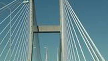 Constructia podului Calafat-Vidin este \in stare critica\ si in mare intarziere