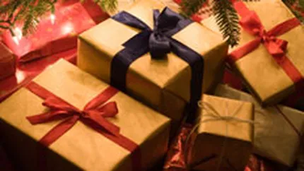 Studiu: In ciuda pesimismului din economie, bugetele pentru cadouri de Craciun au ramas intacte