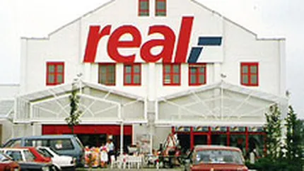 Real a investit 425 mil. euro in 20 de magazine din Romania