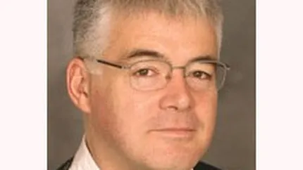 Richard Teversham, director Microsoft, a fost recrutat de Apple