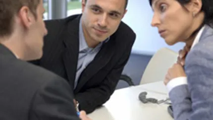 HVI: Pe timp de criza, angajatii sunt cel mai bine motivati prin stabilitate