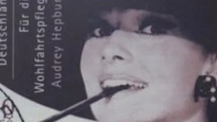 Un timbru cu Audrey Hepburn va fi scos la licitatie pentru 30.000 euro