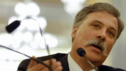 Schimbare in conducerea News Corp. Fiul lui Murdoch mai are de asteptat