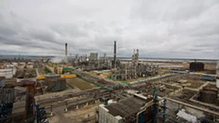 Rompetrol Rafinare vrea sa proceseze in 2010 cu 19% mai mult titei decat in 2008