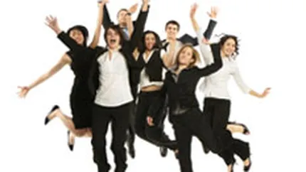 Studiu: Majoritatea britanicilor cred ca ating apogeul carierei la 37 de ani