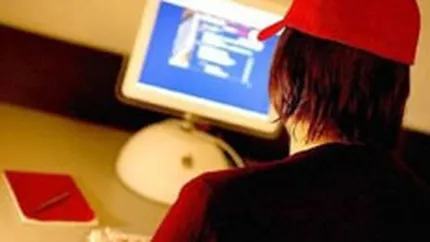 CE: Doua treimi dintre romani nu au folosit niciodata Internetul