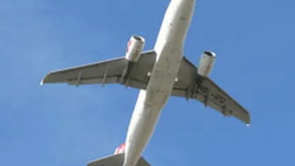 IATA: Traficul aerian de pasageri si-a incetinit declinul in iunie