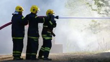 ISU vrea sa cumpere 2 masini de pompieri cu 2,3 mil. euro