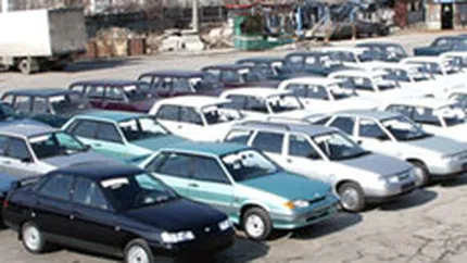 Producatorul Lada concediaza 36.000 de angajati, o treime din total