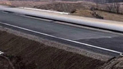 Bechtel a asfaltat 30 din cei 42 kilometri ai tronsonului Campia Turzii - Gilau