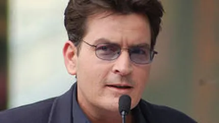 Charlie Sheen, cea mai bine platita vedeta de la Hollywood, cu 875.000 $/episod