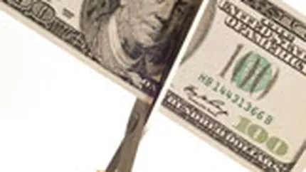 Basescu: In lipsa baniilor de la FMI, guvernul va trebui sa aleaga intre salarii si investitii