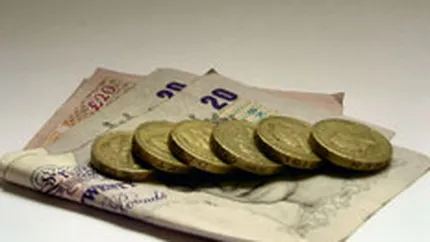 Analisti: Marea Britanie se va lovi de pragul de jos timp de inca 18 luni, cu o revenire in \VW\