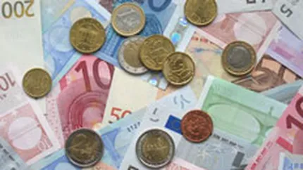 Eurostat: Deficitul de cont curent al UE s-a redus cu 35,5% in T2