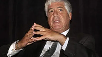 Presedintele AIG ameninta cu demisia din cauza limitarilor pe salarii impuse de guvern