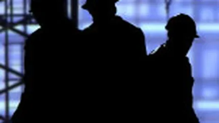 Statul va elibera anul viitor 8.000 de autorizatii de munca pentru straini