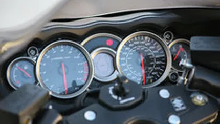 Volkswagen va cumpara 20% din actiunile Suzuki