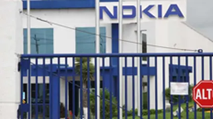 Fitch a redus ratingul de credit pe termen lung al Nokia de la \A\ la \A-\, cu perspectiva stabila