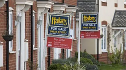 Pretul caselor din Marea Britanie va creste usor in 2010