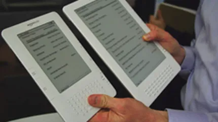 Cititorul de carti electronice Kindle se extinde la nivel global, amenintat de concurenta