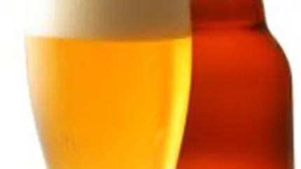 Studiu: Romanii s-au orientat in 2009 spre consumul in casa. Gatesc mai mult si beau bere la PET