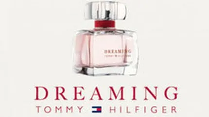 Proprietarul Calvin Klein cumpara Hilfiger cu 2,2 mld. euro