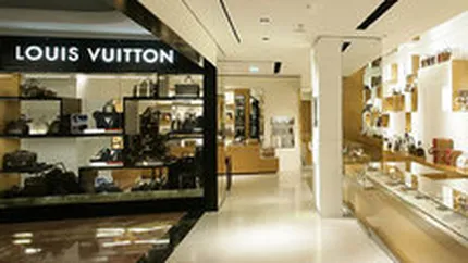 UE a dat castig de cauza Google intr-un proces cu Louis Vuitton