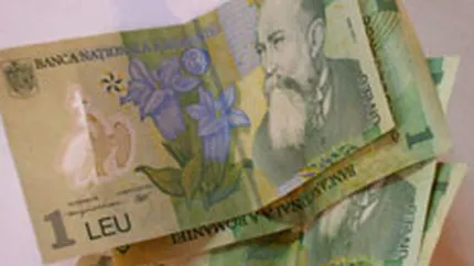 Leul s-a depreciat usor vineri la 4,0682 lei/euro