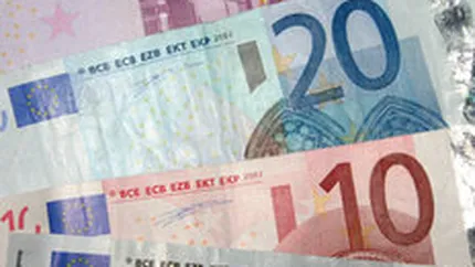 Cursul a urcat aproape de 4,16 lei/euro