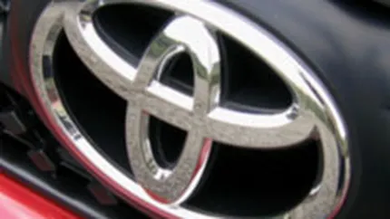 Moody\'s a retrogradat Toyota la \Aa2\, din cauza profitabilitatii scazute si rechemarilor