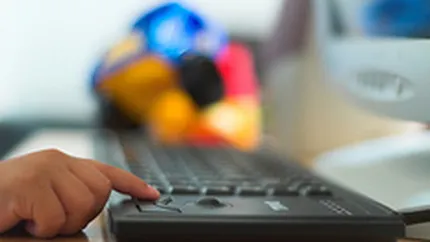 Studiu: Circa 94% din manageri cred ca presa care nu va avea continut online va pierde