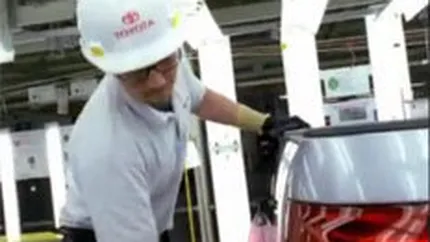 Angajatii Toyota, implicati in campania de 20 mil. lire sterline pentru \salvarea\ brandului