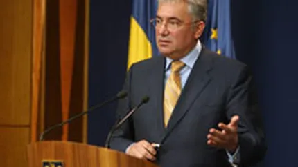 De ce masurile de reducere a cheltuielilor au fost anuntate de Basescu si nu de Boc?