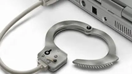 Trei persoane, inculpate in SUA pentru frauda informatica de 100 milioane dolari