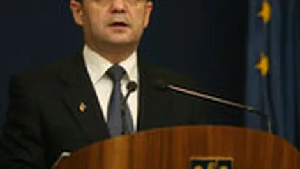 Boc in Parlament, printre huiduieli si aplauze: Scenarii ale majorarii taxelor si avantaje ale reducerii cheltuielilor bugetare