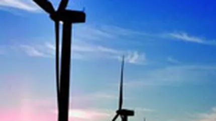 Noile turbine eoliene vor mentine pretul electricitatii in acest an