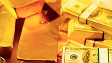 Uncia de aur atinge in SUA maximul istoric de 1.248$. Analistii considera ca nu se va opri aici.