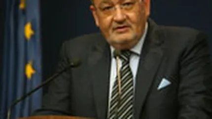 Vladescu: A lua bani din rezerva BNR pentru cheltuieli este unul dintre cele mai periculoase lucruri