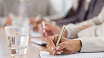 Goana dupa joburi: Romanii isi pun speranta in cursurile de specializare