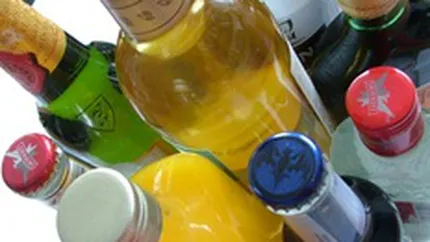 Sase bihoreni, cercetati pentru evaziune fiscala cu alcool, in valoare de 1 mil. lei