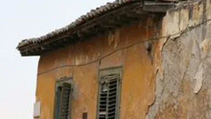 Amenzi de pana la 10.000 lei sau chiar inchisoare, daca proprietarii nu renoveaza casele degradate