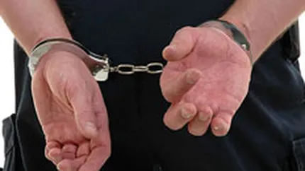 Un roman a fost arestat in SUA, acuzat de frauda bancara