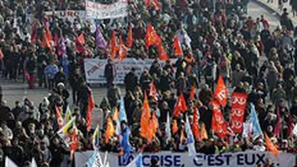 Francezii, in greva generala in semn de protest fata de reforma pensiilor