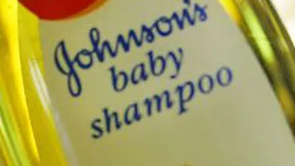 Johnson & Johnson vrea controlul deplin asupra producatorului de vaccinuri Crucell