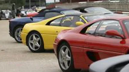 Tariceanu si Vladescu considera ca piata auto din Romania se va stabiliza in 2011