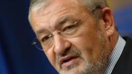 Vladescu: Salariile ar fi fost cu 10-12% mai mici, daca taierea se facea inca din ianuarie