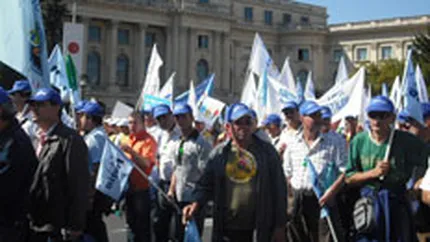 Peste 80.000 de oameni sunt asteptati miercuri in strada pentru a cere caderea guvernului Boc