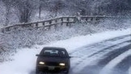 Soferii, obligati sa utilizeze cauciucuri de iarna. Transportatorii afirma ca proiectul este neclar