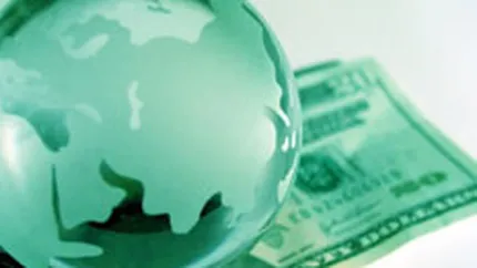 Economia SUA creste lent: 2% in trimestrul trei